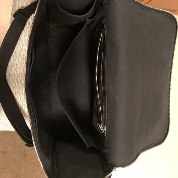 Louis Vuitton Crossbody Laptop Bag - Picture 2 of 8